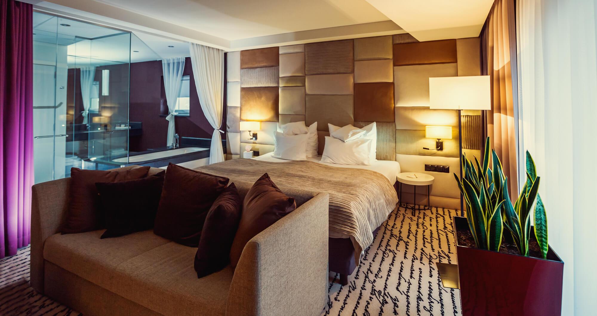 Grand Boutique Hotel 4*